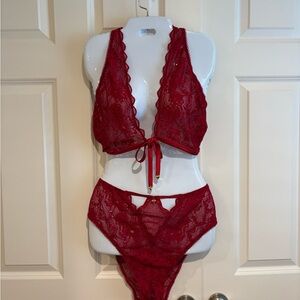 Mentionables Red Lace Bra & Panty Set - Women's Intimates